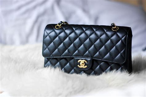 Chanel classic flap medium